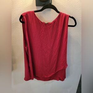 Chico’s “Jade” classic layer sleeveless tank - 3 (14-16) - red -  excellent